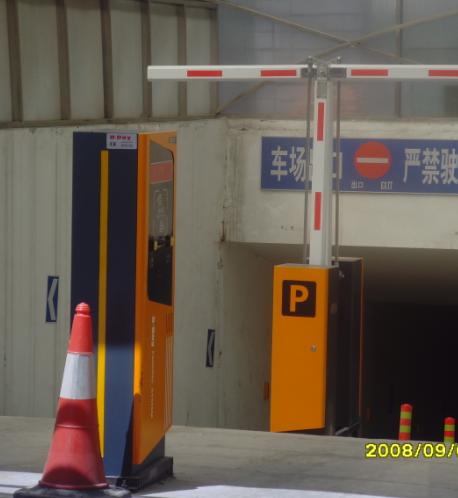 银川包头市智能停车场收费管理道闸机系统