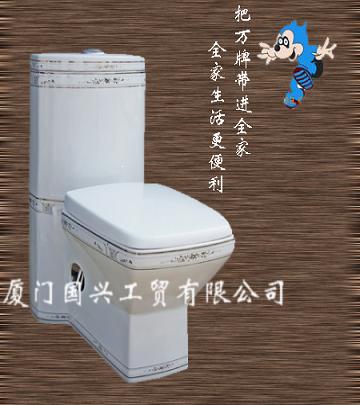 供应扬程可强排5m高的电动马桶（DWC-6A3）