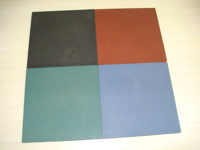 橡胶地板、橡胶地垫、彩色弹性橡胶地砖、弹性橡胶地板
