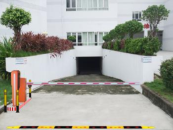 道闸厂家,停车场系统,挡车器