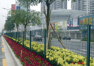 公路护栏网、铁路护栏网、防护网、隔离网