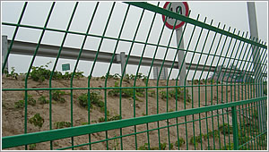 折弯护栏 框架护栏 公路护栏