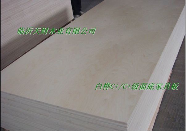 CARB P2贴木质面皮多层板，E0桦木/松木/奥古曼家具板