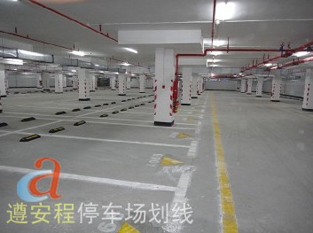 珠海热熔划线_道路划线_车位划线_热熔标线_停车场