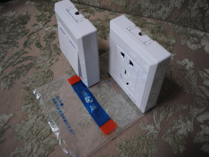朗谛 A3系列 明装开关插座