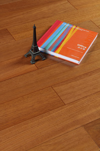 纤皮玉蕊实木地板，中国地板行业品牌地板