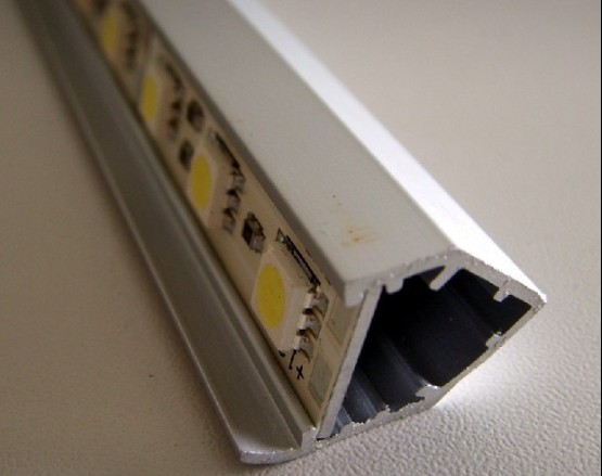 LED珠宝柜台灯条、LED柜台灯、LED灯条