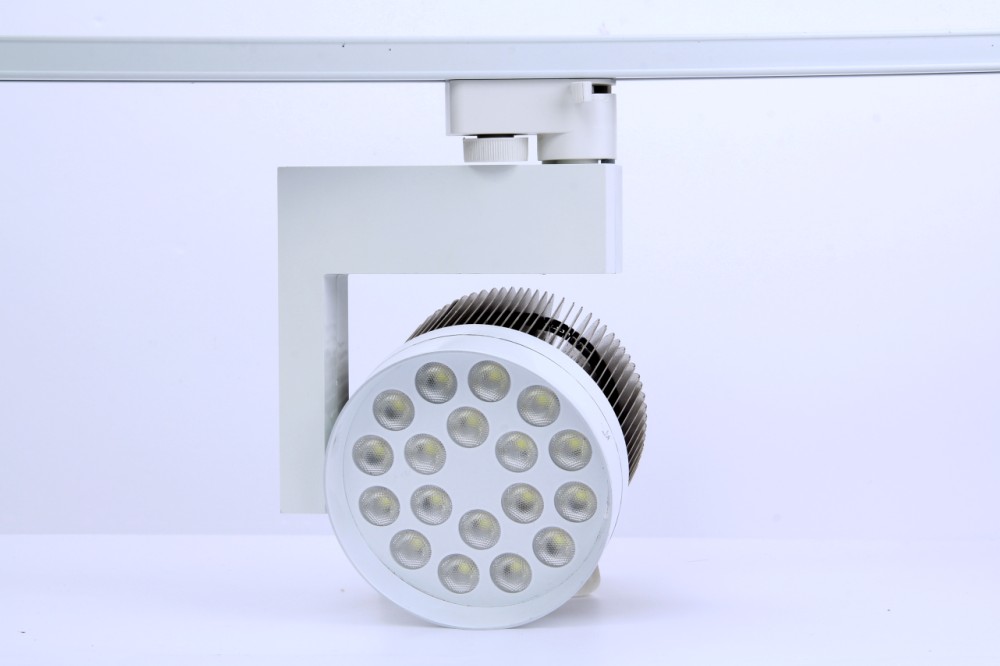 LED轨道灯36W、服装照明专用、LED灯