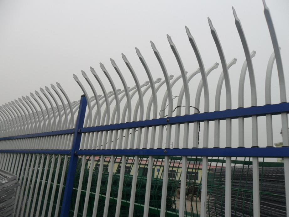 铁艺护栏网，机场护栏网