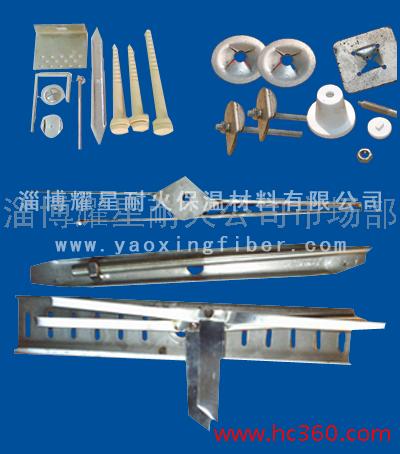 菱形角铁人字架U型钉螺栓螺母陶瓷棒