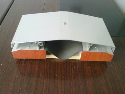 苏州华城盖板型屋面变形缝