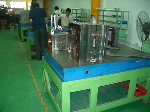 航星铸铁平板机械制造中不可缺少的基本工具