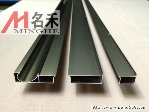 沈阳晶钢门橱柜材料