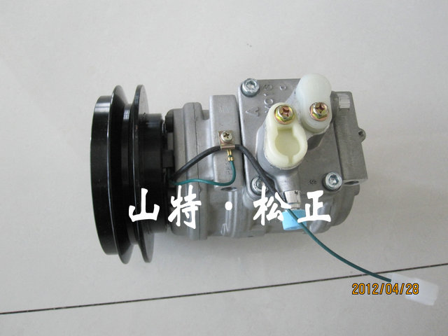 小挖掘机配件PC160-7压缩机制冷泵