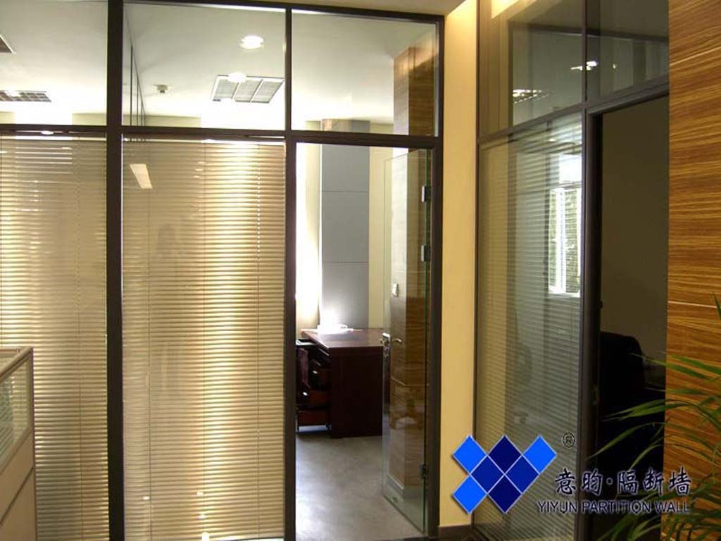 厦门成品隔断室内办公隔断铝合金型材高隔间