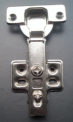 铰链厂专业生产：橱柜铰链欧式铰链、烟斗铰链、