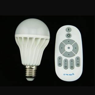 2.4G调光遥控灯，无线遥控灯，分组控制遥控灯