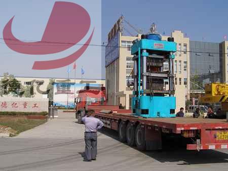 液压砖机企业需要不断壮大自己的研发队伍保持产品的先