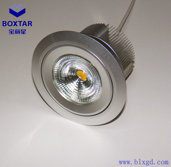 LED防眩光COB筒灯