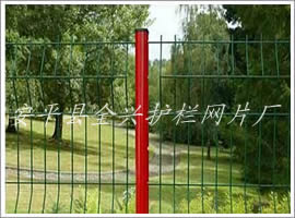 桃型柱护栏网/护栏网厂家直销/北京桃型柱护栏网现卖