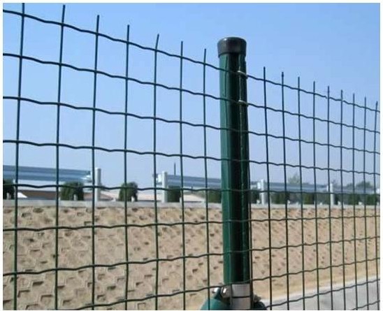 日发供应养殖围栏网-牧场养殖围栏网
