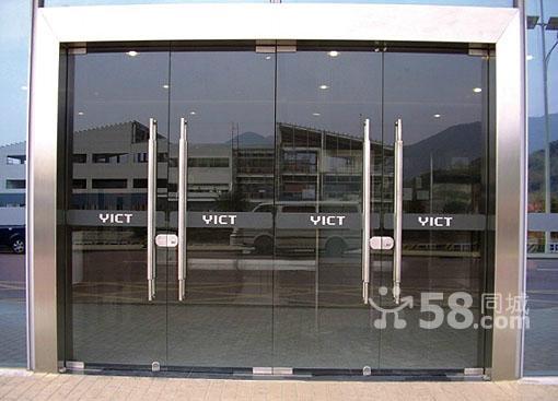 上海虹口区店面玻璃门维修 更换玻璃门地弹簧