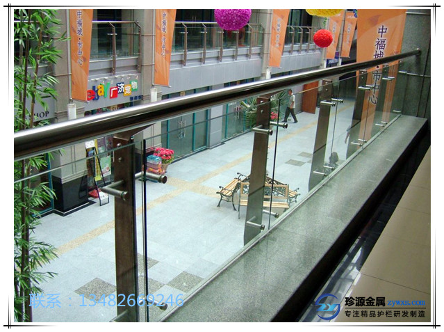 不锈钢阳台栏杆厂家 不锈钢栏杆