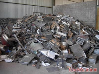上海木材锯末木屑回收，涂料粉磨回收烤漆磨