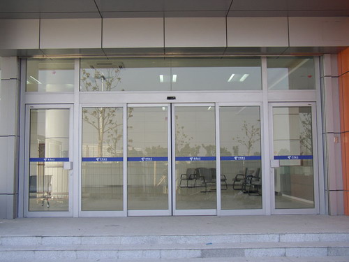 上海浦东区专业自动感应门维修安装保养公司