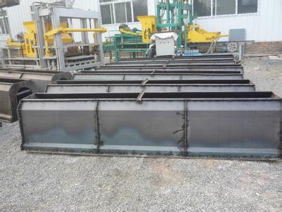 路沿石钢模具选择材料需要注意的问题