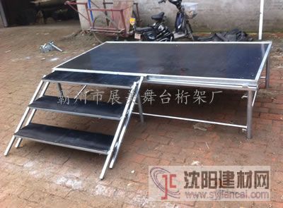 拼装舞台是用铝合金桁架吗