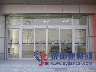 北京安装玻璃门安装浴室玻璃门