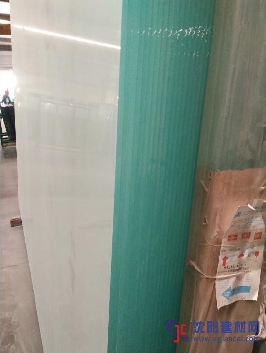 郑州15毫米超白钢化玻璃厂家