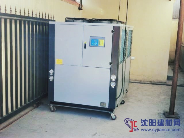 上海箱式冷水机组，上海工业冷冻机