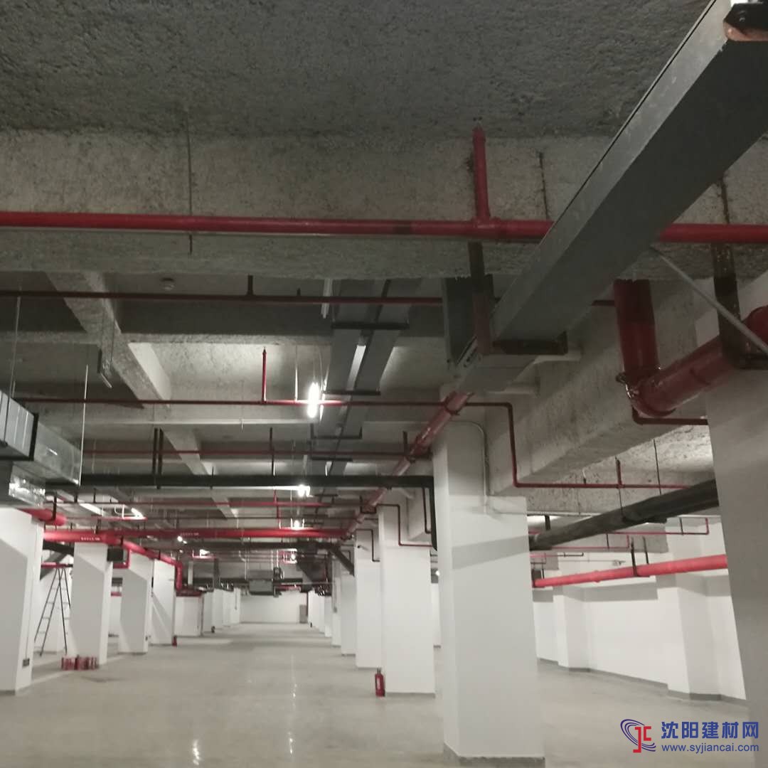 地下车库矿物纤维喷涂施工