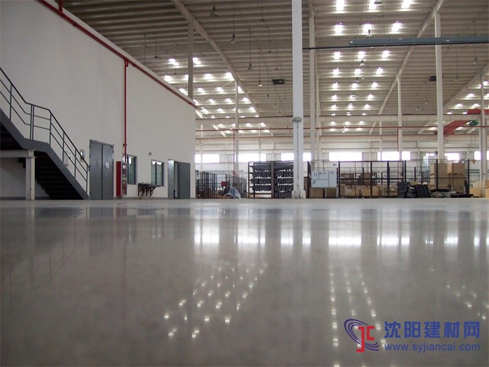 【安路特】导入铂晶地坪系统-无尘地面施工系统