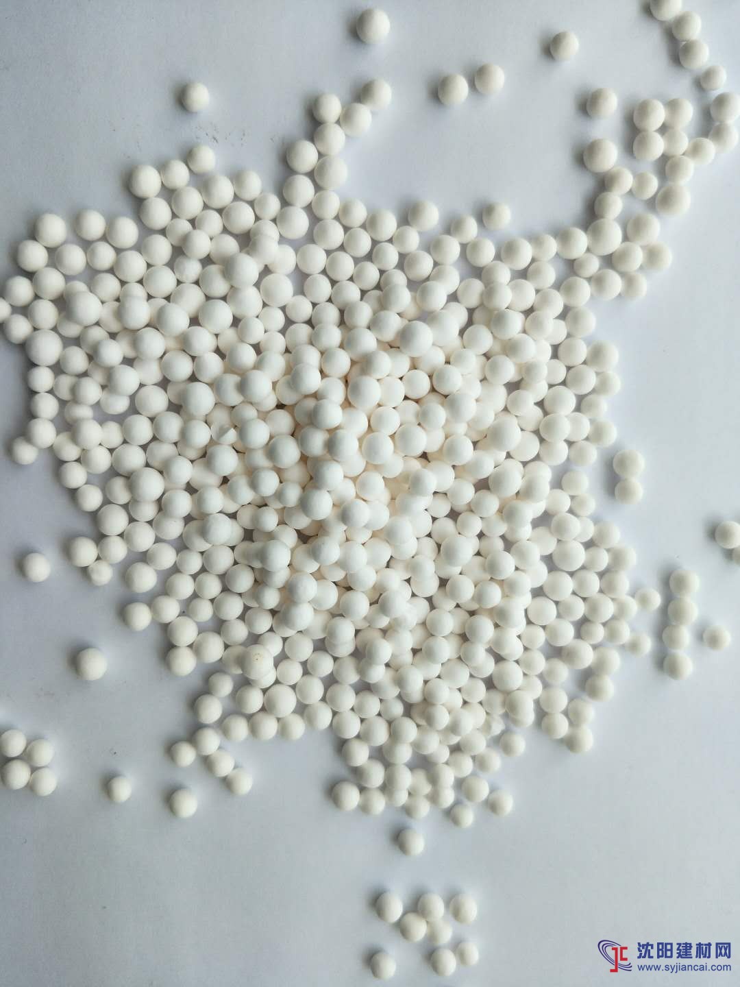 加工吸附剂活性氧化铝微球￠0.5-1毫米