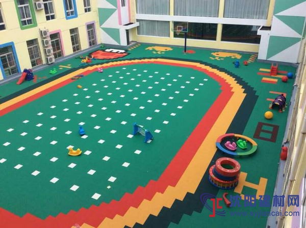 悬浮拼装地板幼儿园室外防滑耐磨幼儿园安全地垫